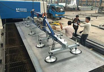 �����и����������